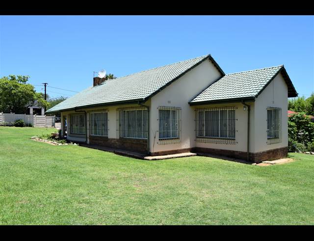 3 BEDROOM HOUSE SOLD IN WENDYWOOD